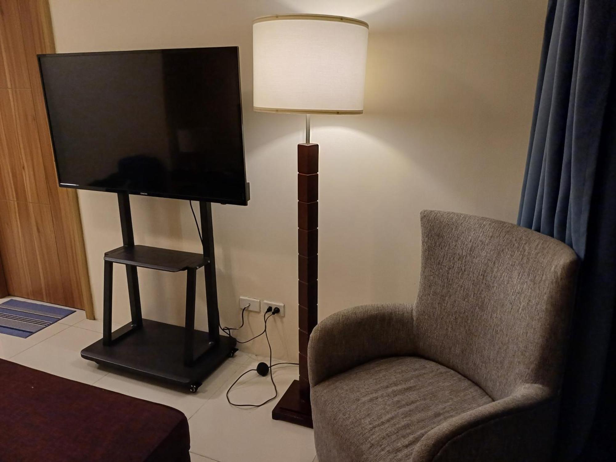 Roxas Blvd Stunning Studio Condo Near Us Embassy Manila Dış mekan fotoğraf